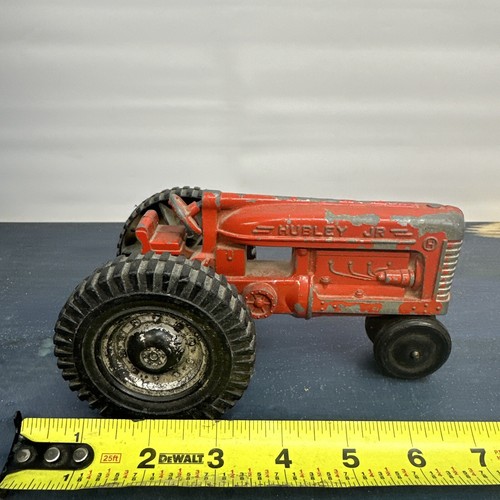 Vintage Red Hubley Jr Diecast Metal Kiddie Toy Made in USA Farm Tractor antique - Picture 3 of 4