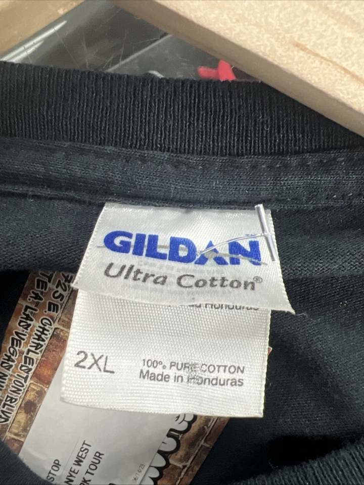 2008 Kanye West “Glow in the Dark” Rap Tour Tee Shirt Sz. 2XL Black Yeezy Chi - Image 3 of 3