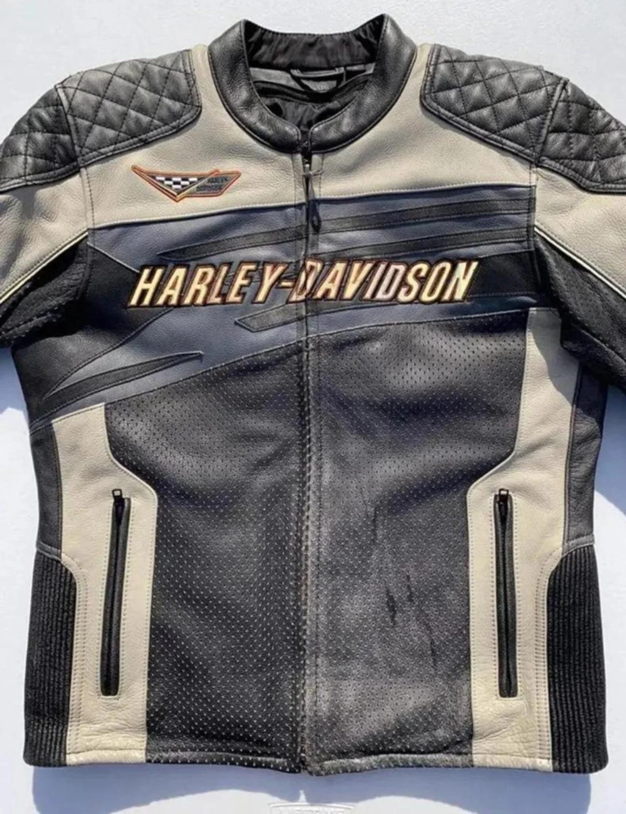 Harley Men Black Quilted Cowhide Leather Davidson Motorcycle Jacket Slim Fit
Opens in a new window o