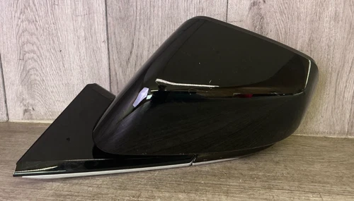 # 2023-2024  Cadillac LYRIQ LH DRIVER   SIDE DOOR  MIRROR OEM 86788620