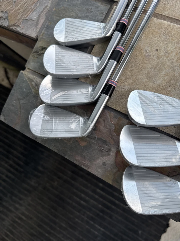 Juego de hierro forjado Honma TOUR WORLD TW 757 VX 4-PW X-Stiff nuevo virola personalizada Foto 3 de 4