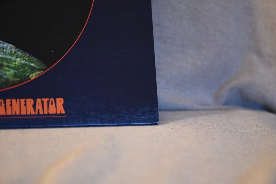 H to He Who am the only One by Van der Graaf Generator (4 Men with Beards) 180g - Image 4 of 4