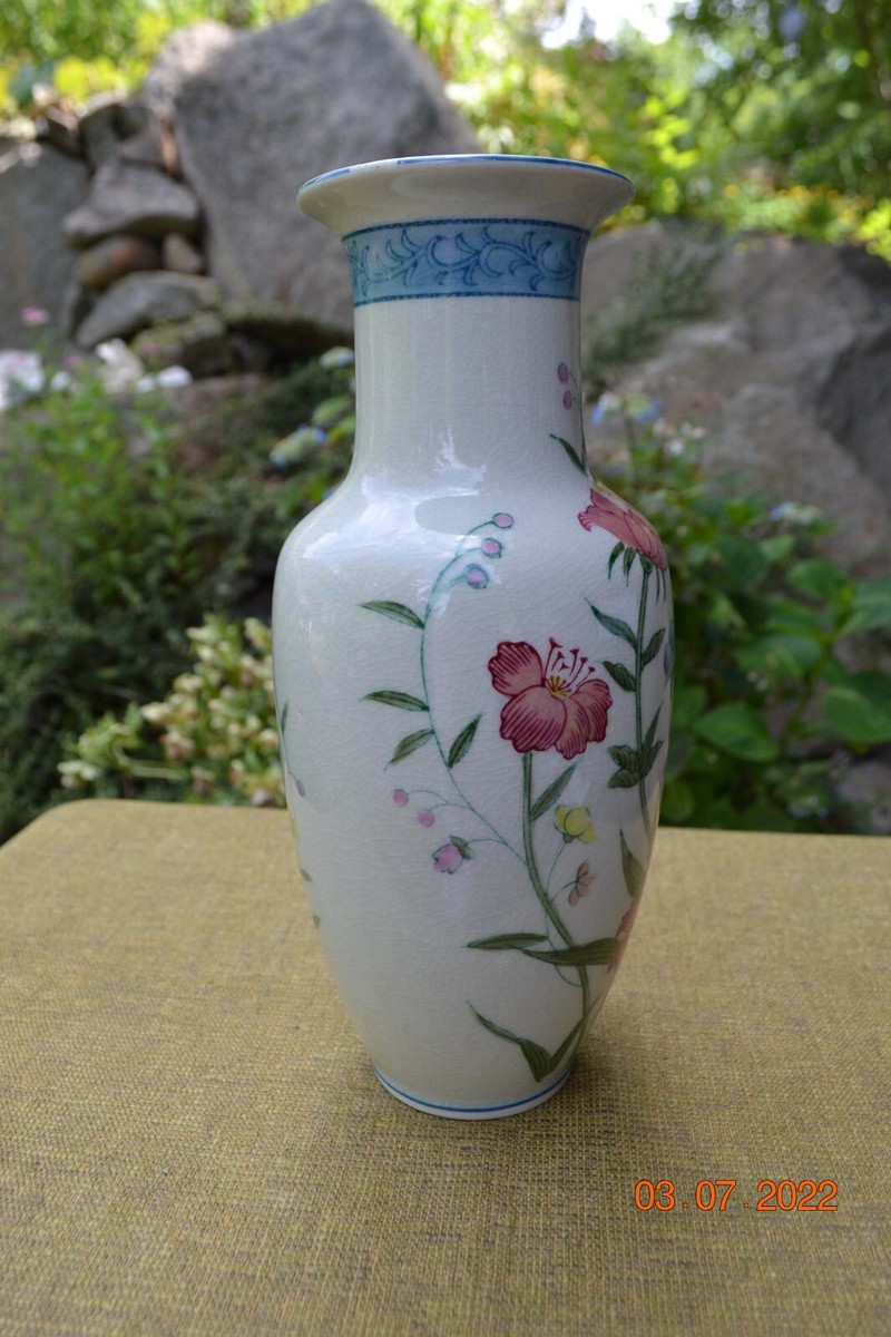 VTG Andrea by Sadak Cer Vase Japan Hand Painted Fleurs de