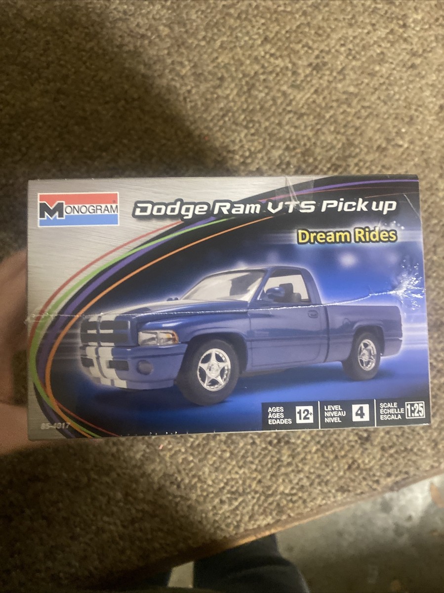 ミニカー Revell Hot Truckin' Dodge Ram Custom Revell Dodge