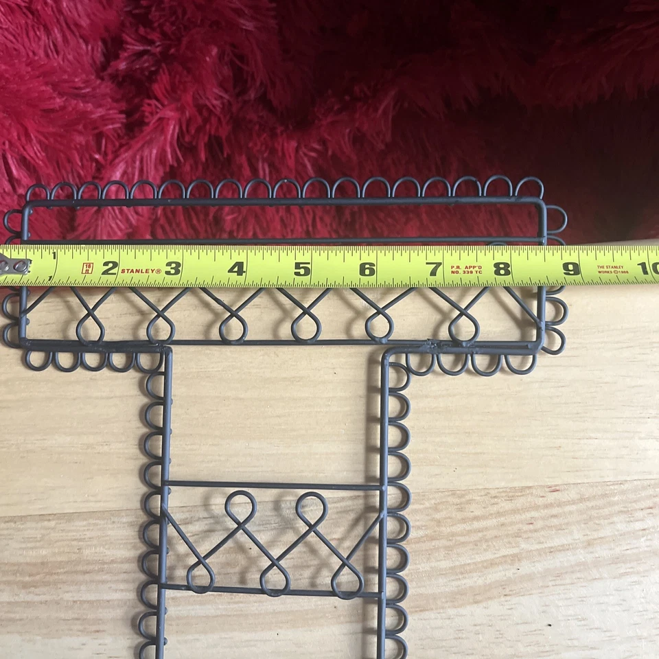 Soporte de recuerdo de imagen negro de metal con letra de pared Pottery Barn Teen PB Wire PB Foto 2 de 3