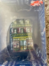 Concord Miniatures Resin 1/4" Scale Hat Shoppe M1762 - NIB