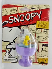 VINTAGE BASIC FUN SNOOPY WIND-UPS  SNOOPY & WOODSTOCK ICE HOCKEY KEY CHAIN NIP