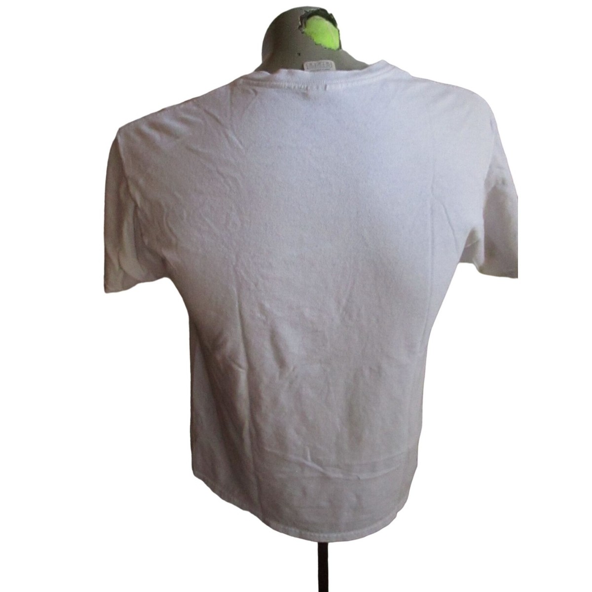Mens T-shirt Medium VTG 2001 Arthur Fist Clenched Marc Brown