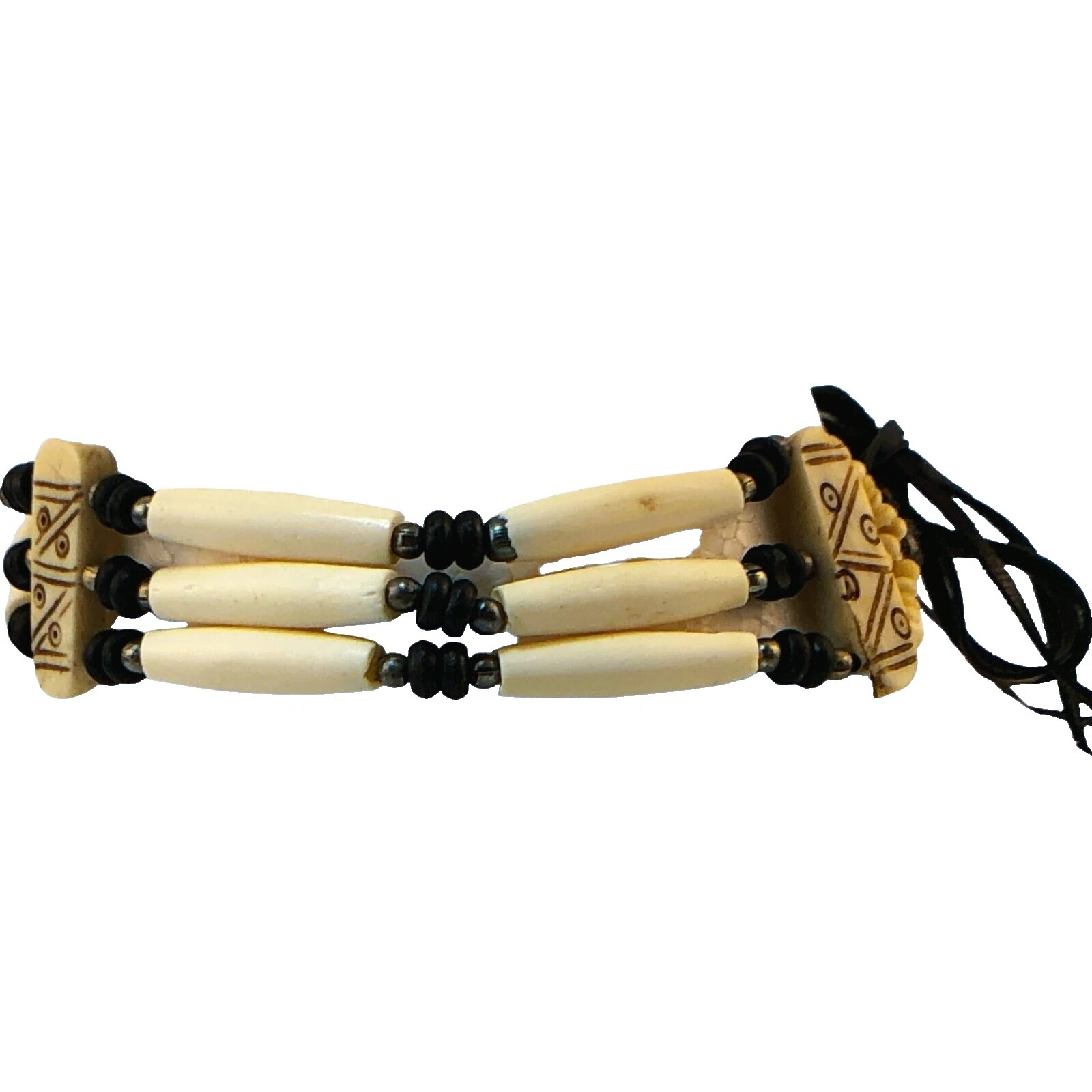 Ожерелья и кулоны с костяным кольцом