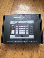 NEW Zoom V3 Vocal Processor USB Audio Interfa...