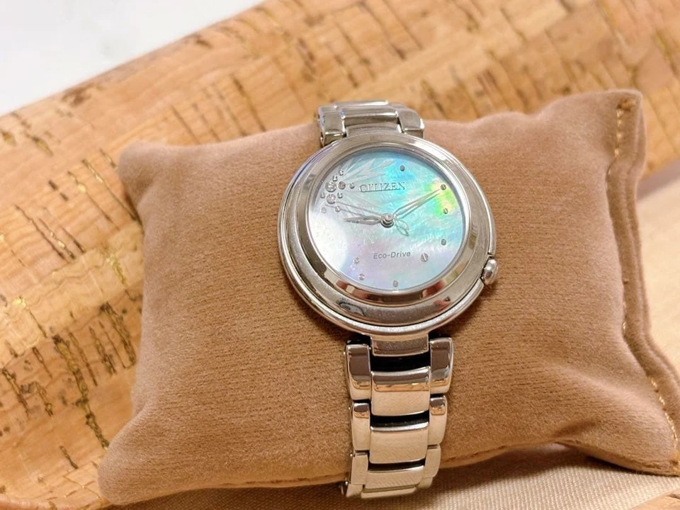 Reloj para mujer CITIZEN PRINCESS serie Frozen IIEM0580-58N Elsa Frozen Disney Foto 2 de 4