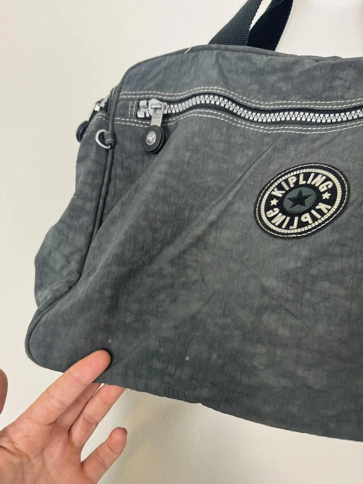 Kipling Bag Womens Large Gray Nylon Travel Tote Gym Duffle No Crossbody Strap - Image 4 of 4