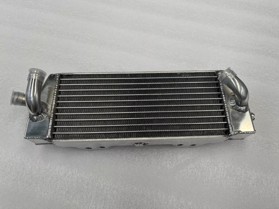 Radiador de aluminio para 1998-2007 KTM 125/200/250/300 SX/EXC/MXC/XC-W 99 00 01 02 Foto 4 de 4