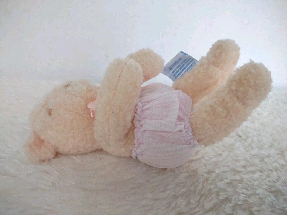 Clásico Winnie the Pooh Sonajero Peluche Lovey Baby Infant Suave Mini Peluche Foto 3 de 4