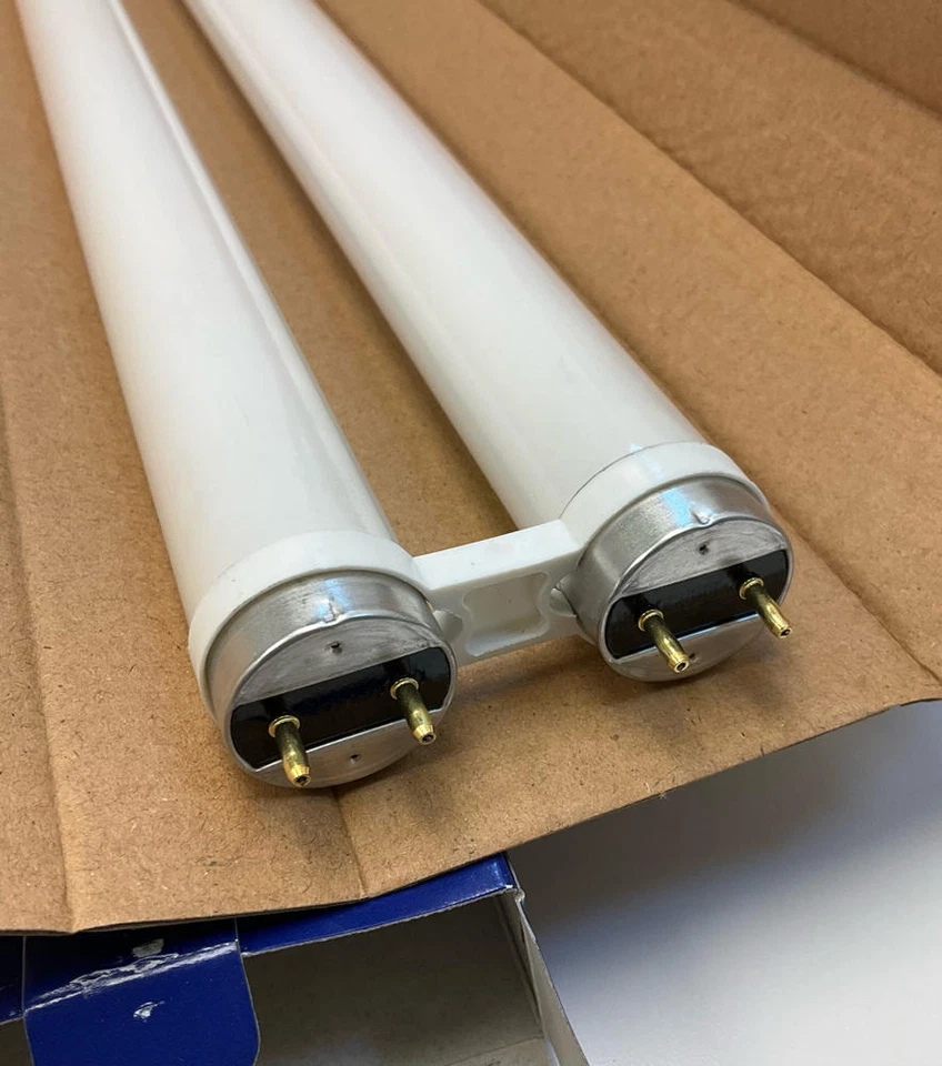 Satco Hygrade FB31T8/835 T8 U-Bend Fluorescent Lamp 2-Pack 31W 3500K - Image 3 of 4