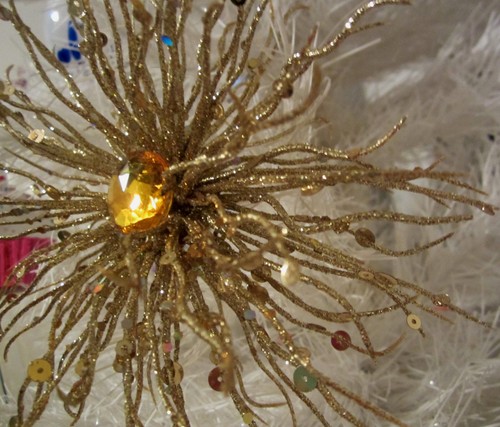 2 SPLENDIDIDIDE DECORAZIONI NATALIZIE BLING GLITTER COLORE ORO 3 DIMENSIONI.GIOIELLI - Foto 4 di 5