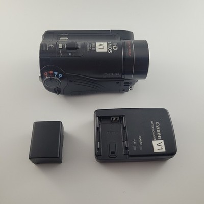 Canon VIXIA HF10 HD Built-In-Memory 16GB Camcorder w/ Charger