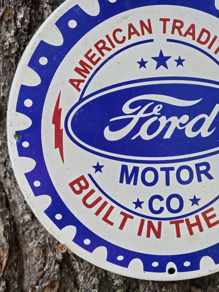 VINTAGE FORD MOTOR CO. BUILT IN THE U.S.A. PORCELAIN DEALERSHIP SIGN 12" - Image 3 of 4