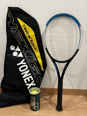 Wilson ULTRA 100L V3.0 Tennis Racket Ball Case