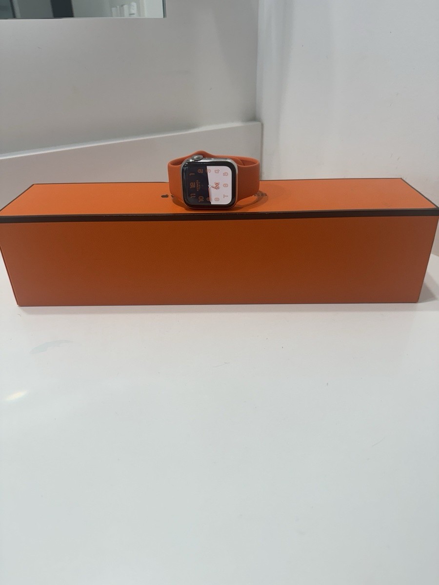 Apple Watch HERMES series5 40mm シルバー Apple Watch Series 5 (Hermes, Global, 40 mm) Specs (Watch
