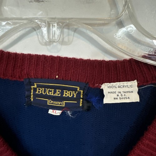Vintage Bugle Boy Men’s XL Multicolor Geometric V-Neck Sweater Pre Owned - Picture 4 of 7