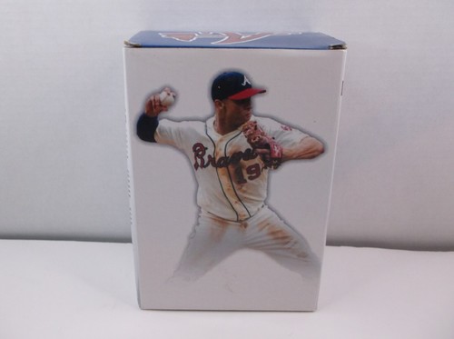 Atlanta Braves Simmons ‘Gold Glove’ Bobblehead & Inciarte SGA - Picture 3 of 10