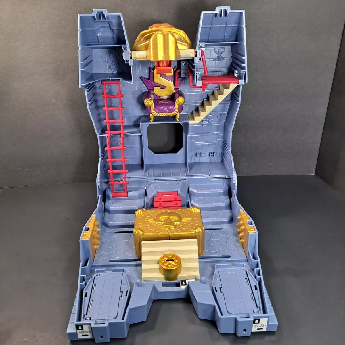 Treasure X King s Gold Treasure Tomb Moose Toys 2018 Incomplete