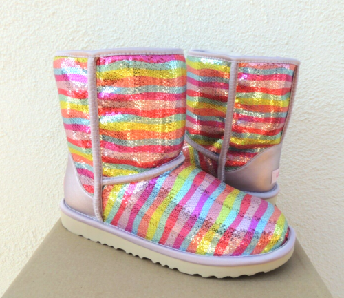 UGG CLASSIC II MURAL RAINBOW SPARKLE BOOTS, YOUTH 5, FITS WOMEN US 7/ 38  ~NIB - Picture 1 of 8