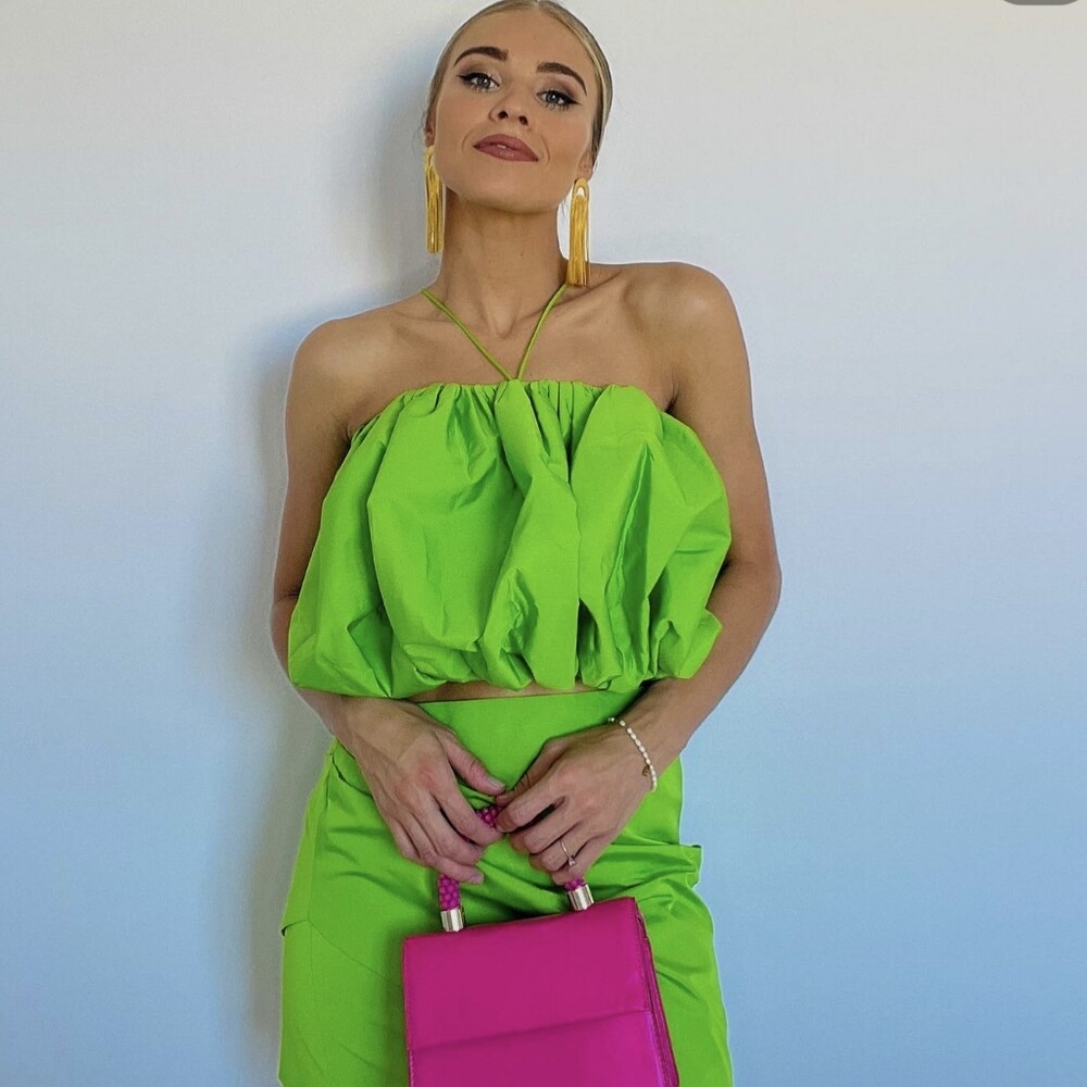 NWT ZARA VOLUMINOUS SATIN EFFECT CROPPED TOP NEON GREEN XS,S