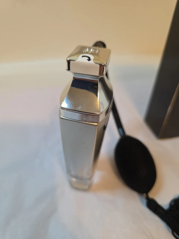 Guerlain Auth Eclat Imperial Sublime Radiant Powder Visage Face Body France 10g - Image 3 of 4