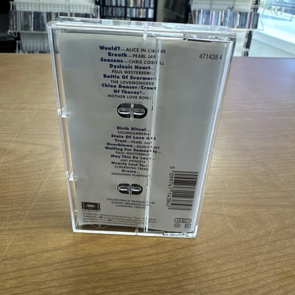 Singles - Original Motion Picture Soundtrack ~ Cassette Tape ~ 1992 Euro Import - Image 2 of 4