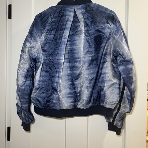 Nike International Women's Bomber Jacket Obsidian 827433-449 Size Large - Picture 4 of 7