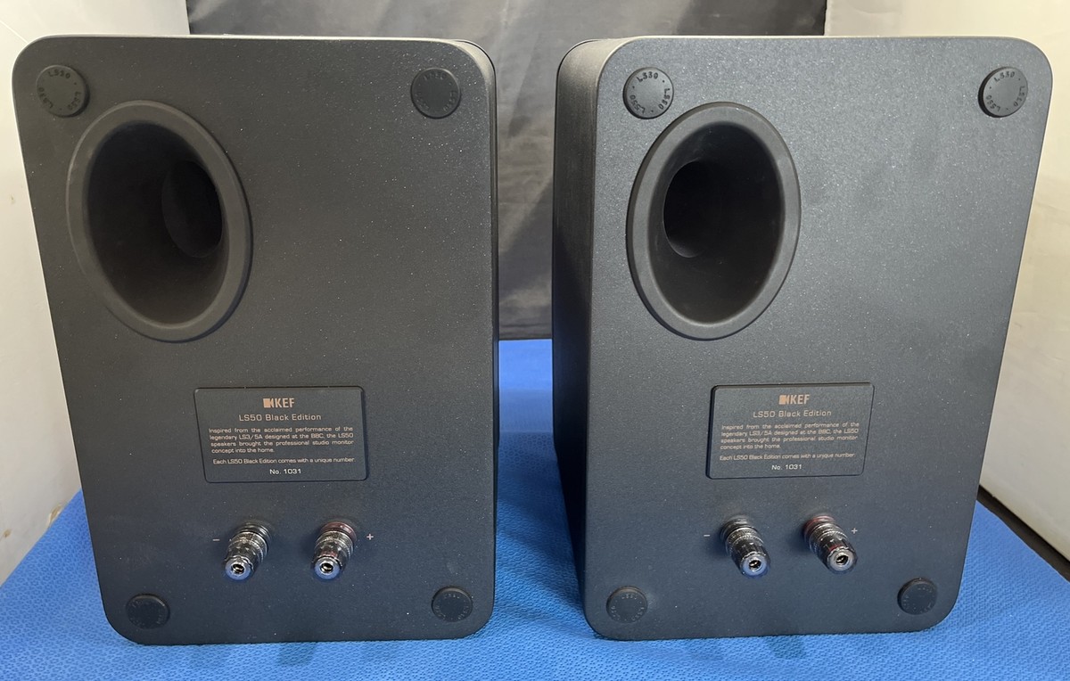 KEF 50 Black 美品 KEF LS50 Black Edition Pair - Matte Black with Blue Drivers