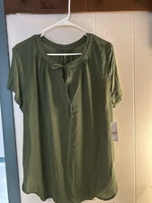 New With Tags New York And Company Green Blouse Size Extra Large