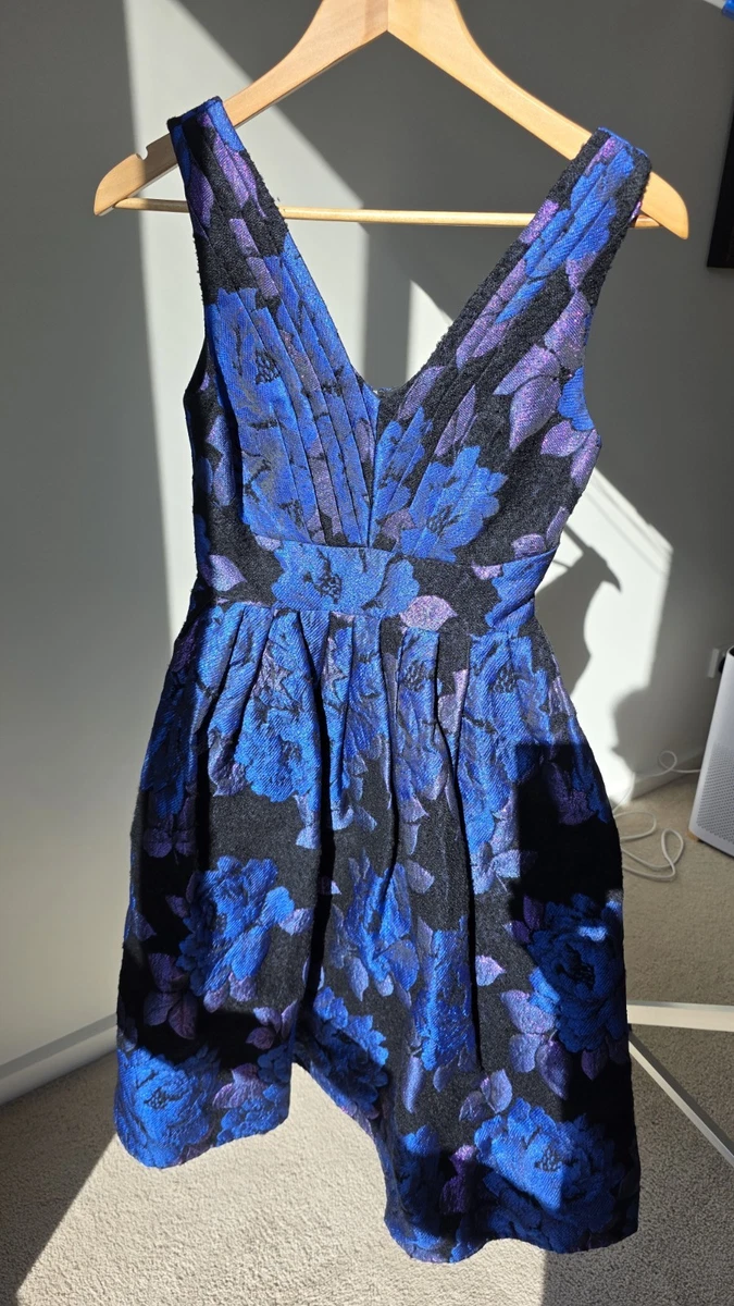 black plunge neck midi dress V-Neck Venetian Midi Dress - LARGE / BLUE