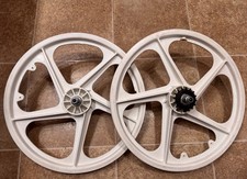 OLDSCHOOL O.G.K. 5 SPOKE FREESTYLE MAGS PEREGRINE STYLE WHITE GT HUTCH MONGOOSE