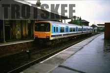 35mm Slide BR British Railways DMU Class 150 150140 Newark 1986 Orig