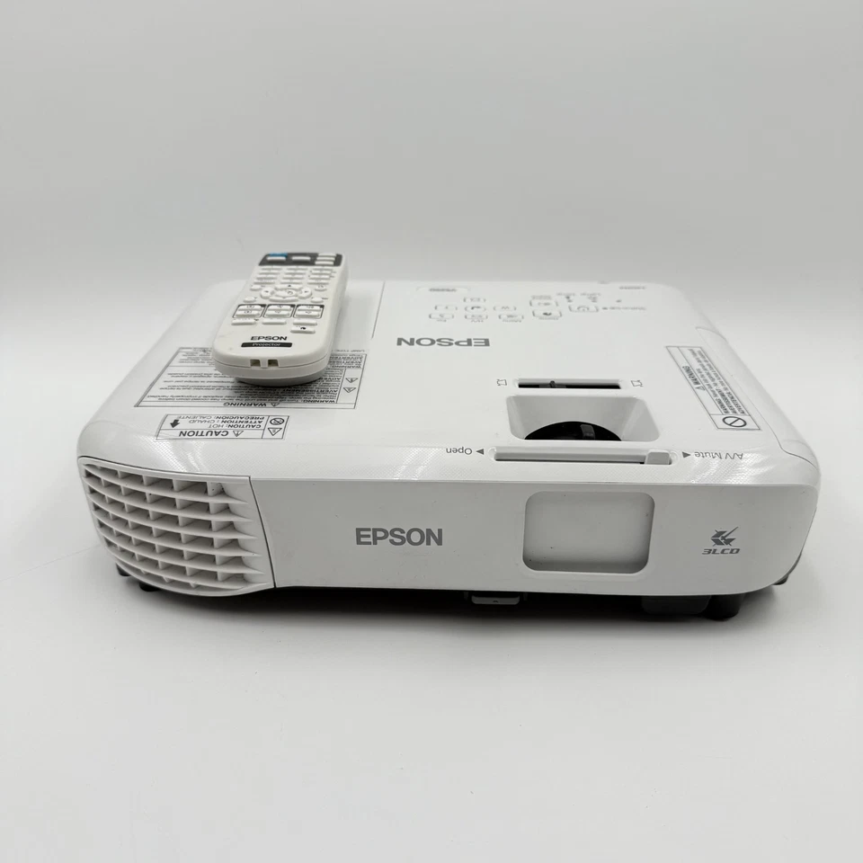 Epson VS250 LCD Proyector HDMI VGA USB Cables Remotos Probados Funciona VS-250 Foto 2 de 4