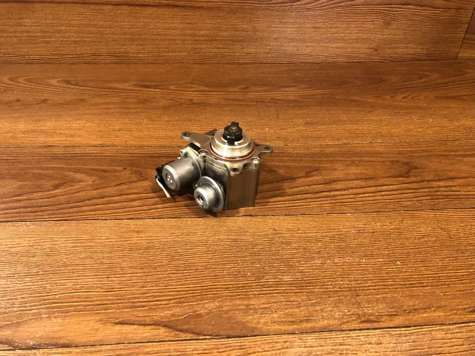 Mini Cooper S 2007-2012 turbo r55 r56 r57 r58 motor bomba de combustible de alta presión OEM Foto 3 de 4