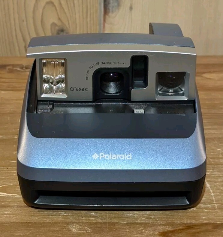 Polaroid One600 Folding Instant Camera 100mm | Blue/Silver
