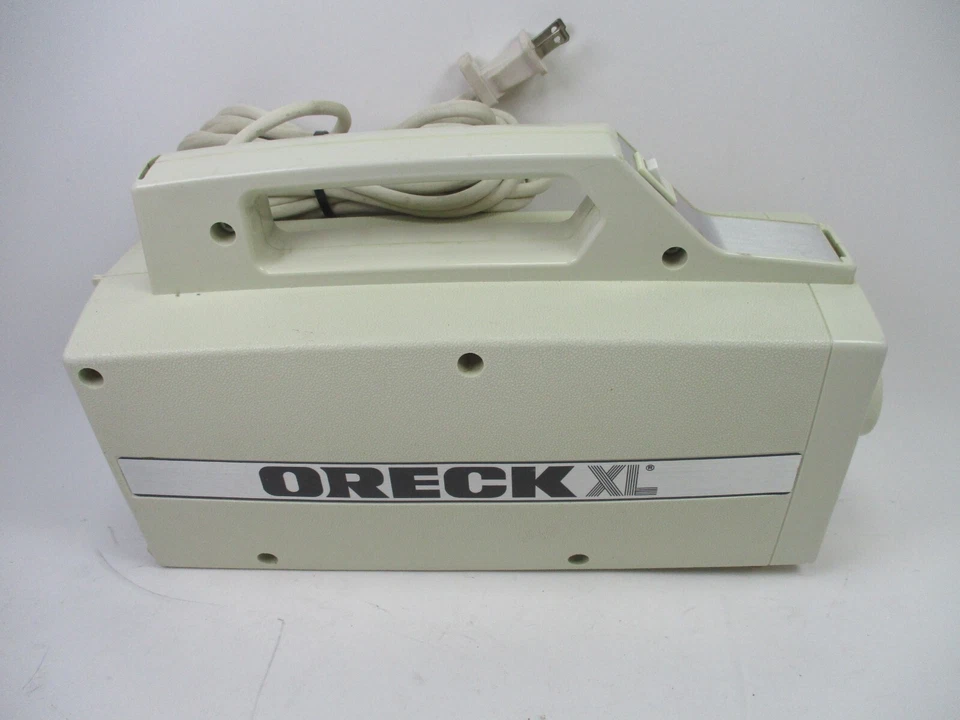 ORECK XL BB-280D Compact Canister Handheld Vacuum W/ CarryCase & New Bags - Image 4 of 4