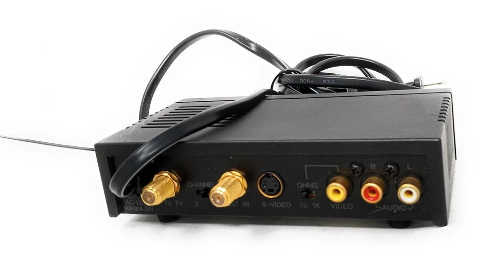 RadioShack RF Modulator  15-1214 - Image 4 of 4