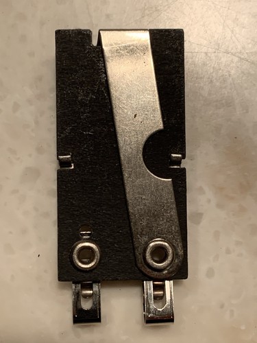 K-LINE O, O/27 & STANDARD GAUGE POWER LOCK ON! TRAIN TERMINAL CONNECTOR LOCKON - Picture 2 of 2