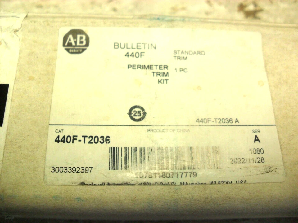 440F-T2036 ALLEN-BRADLEY Guardmaster, Kit de ajuste perimetral estándar, 1000 mm, 1800 Foto 4 de 4