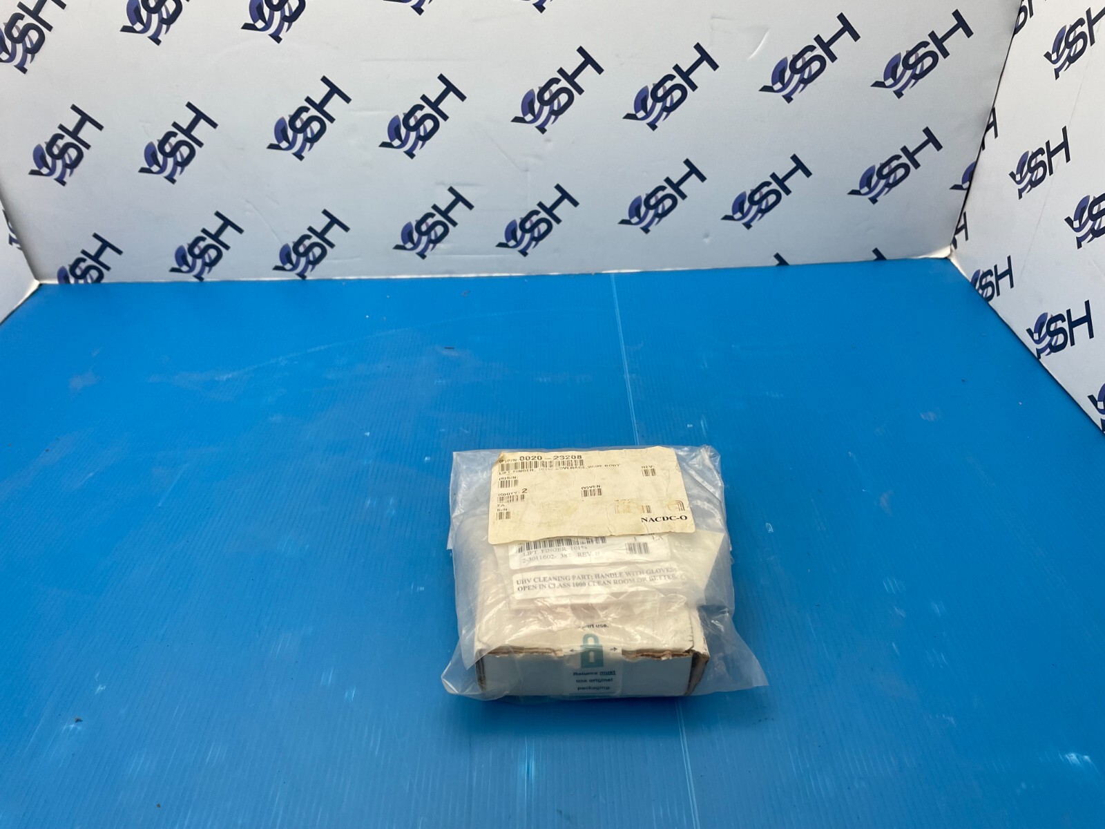 APPLIED MATERIALS LIFT FINGER, 101% COVERAGE, WIDE BODY 0020-23208 Qty 2x
