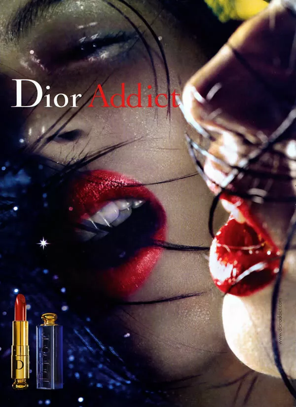 2001 Dior Addict rouge à lèvres maquillage 1 page MAGAZINE AD