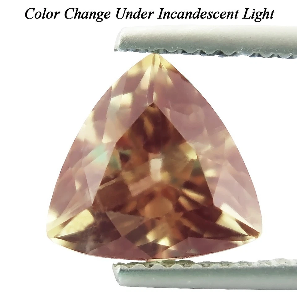 Rare 3.36ct Trillion Cut Color Change Diaspore 100% Natural Mined at Turkey - Image 3 of 4