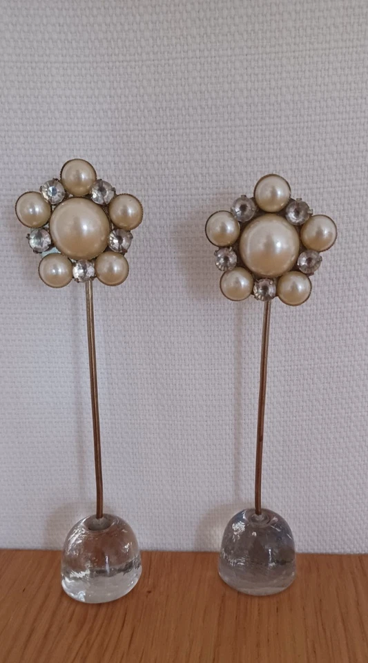 NOTE PHOTO HOLDER STAND METAL GLASS FLOWER PEARLS RHINESTONE SHABBY CHIC 2 - Image 3 of 4