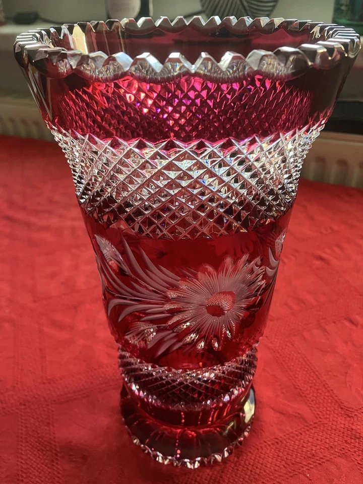 Große Bleikristallvase Rot - Bild 2 von 3