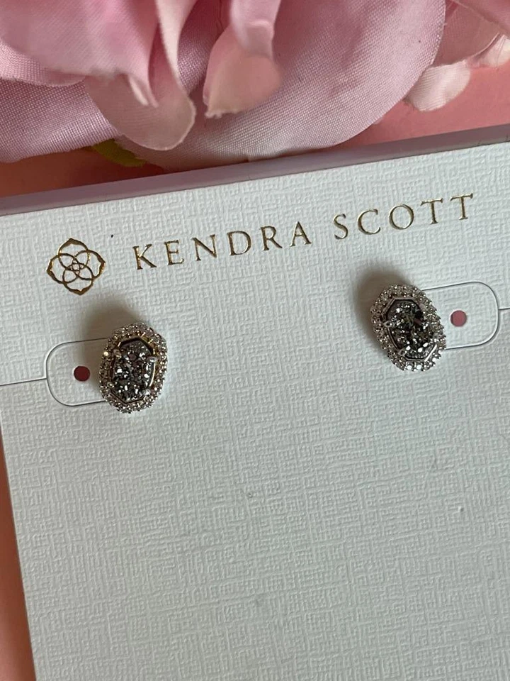 Mini aretes Kendra Scott Cade platino drusos enchapados en platino $75 nuevos con etiquetas Foto 4 de 4